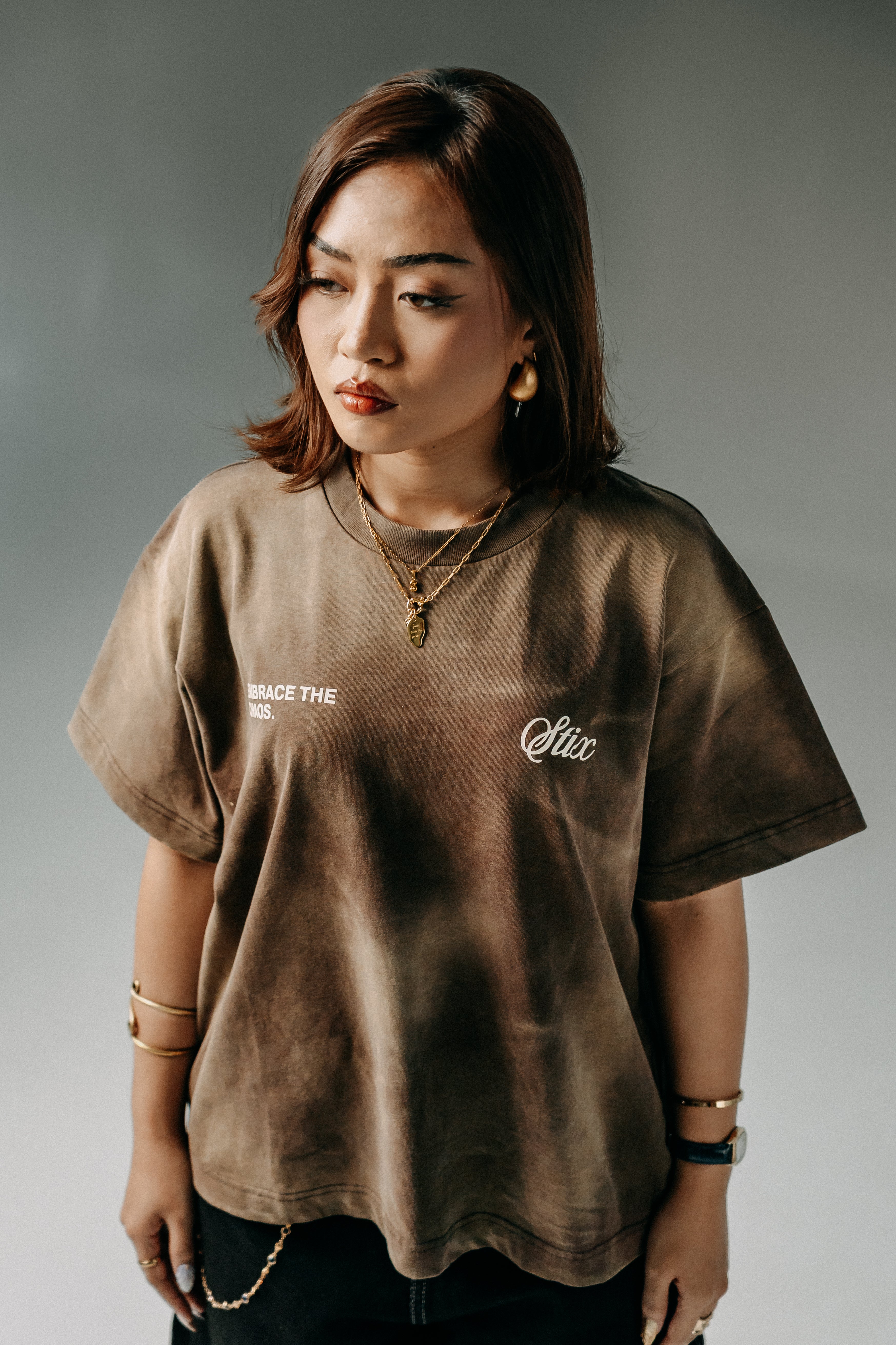 Embrace The Chaos Tee - mocha wash